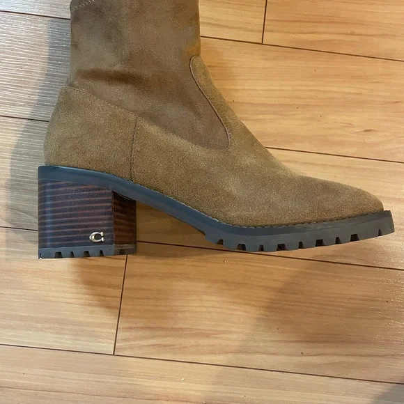 Coach suede ankle boots - Picture 6 of 7